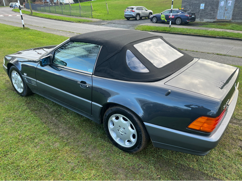 1994 Mercedes-Benz SL Class 5L Petrol For Sale Images