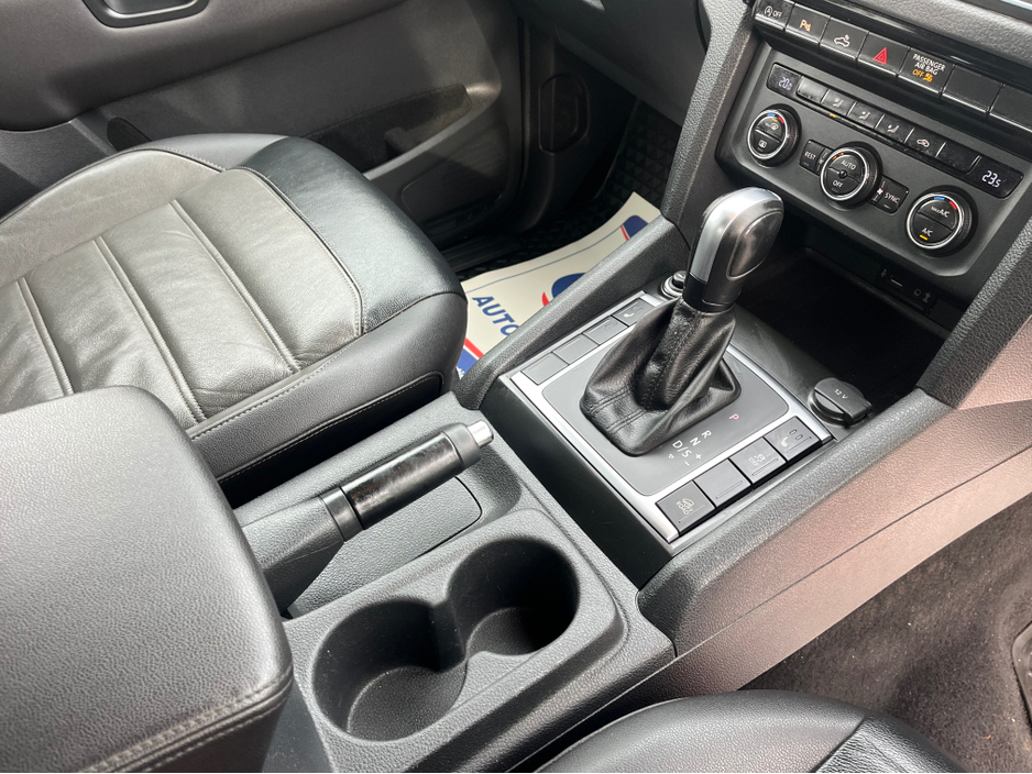 2020 Volkswagen Amarok 3L Diesel For Sale Images