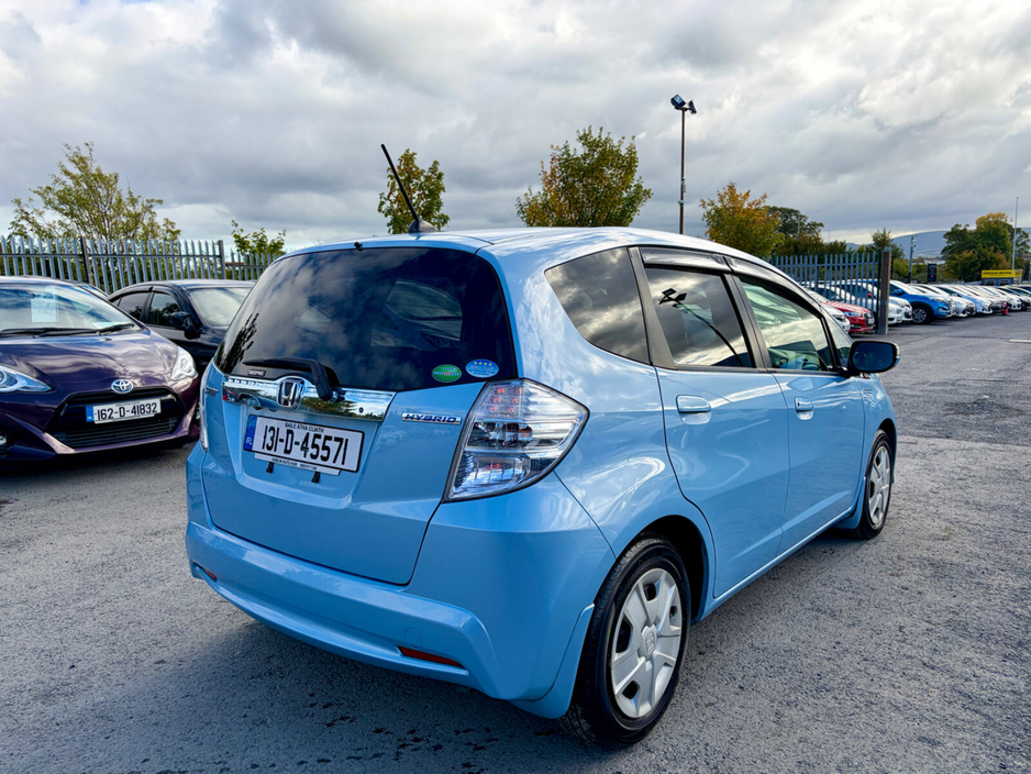 2013 Honda Fit 1.3L Petrol Hybrid For Sale Images