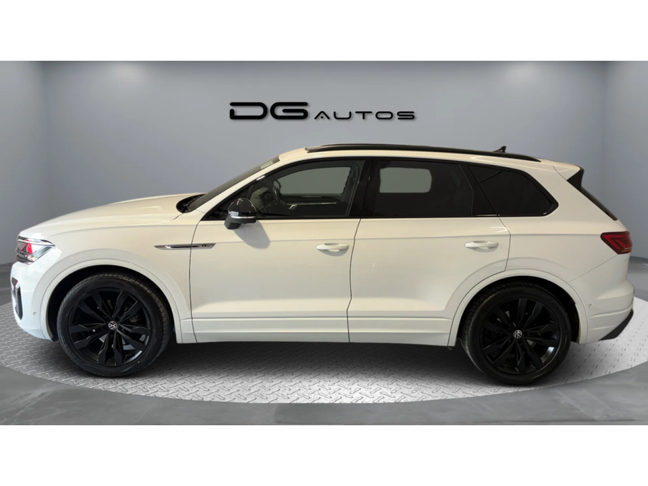 2021 Volkswagen Touareg For Sale Images