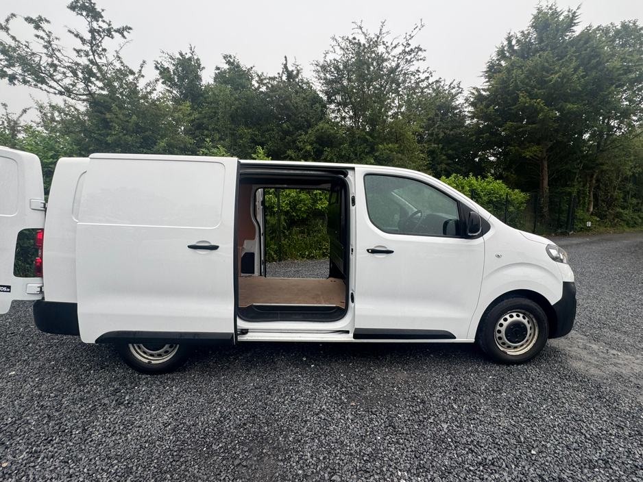 2021 Opel Vivaro 1.5L Diesel For Sale Images