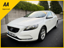 2014 Volvo V40 2L Diesel For Sale Images