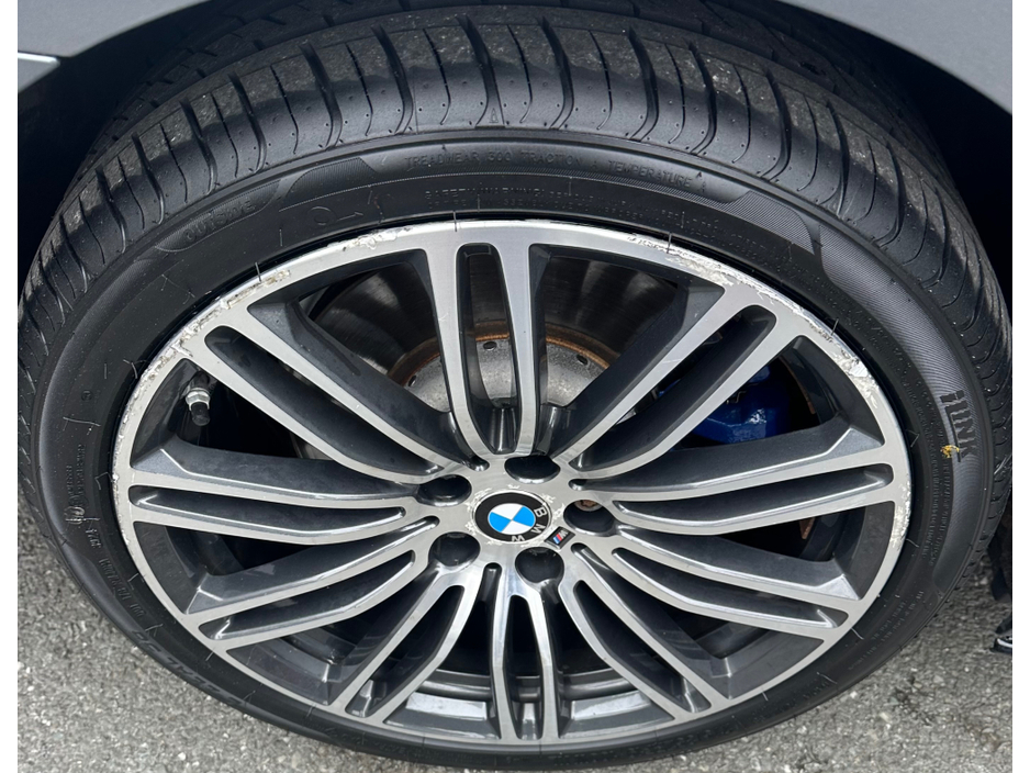 2019 BMW 5 Series 2L Hybrid For Sale Images
