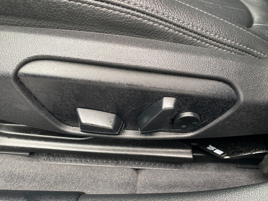 2023 BMW 1 Series 2L Diesel For Sale Images