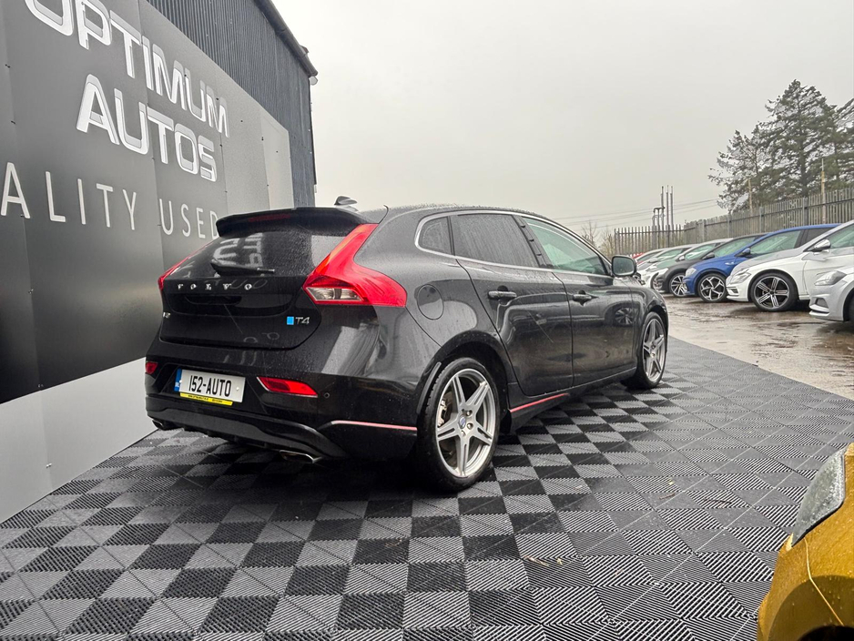 2015 Volvo V40 1.6L Petrol For Sale Images