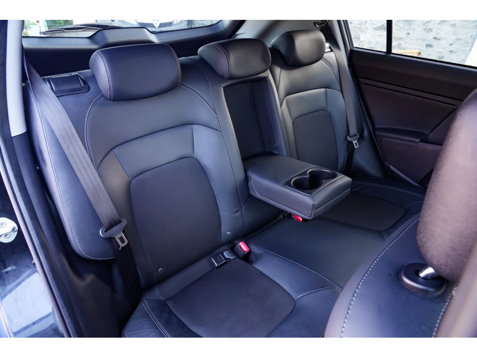 Kia Sportage 1.7 Diesel Manual — thumbnail 13