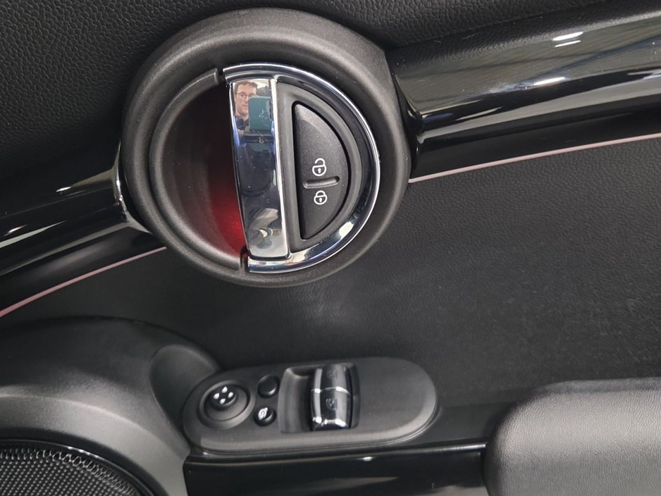 2022 MINI Hatch 0L Electric For Sale Images