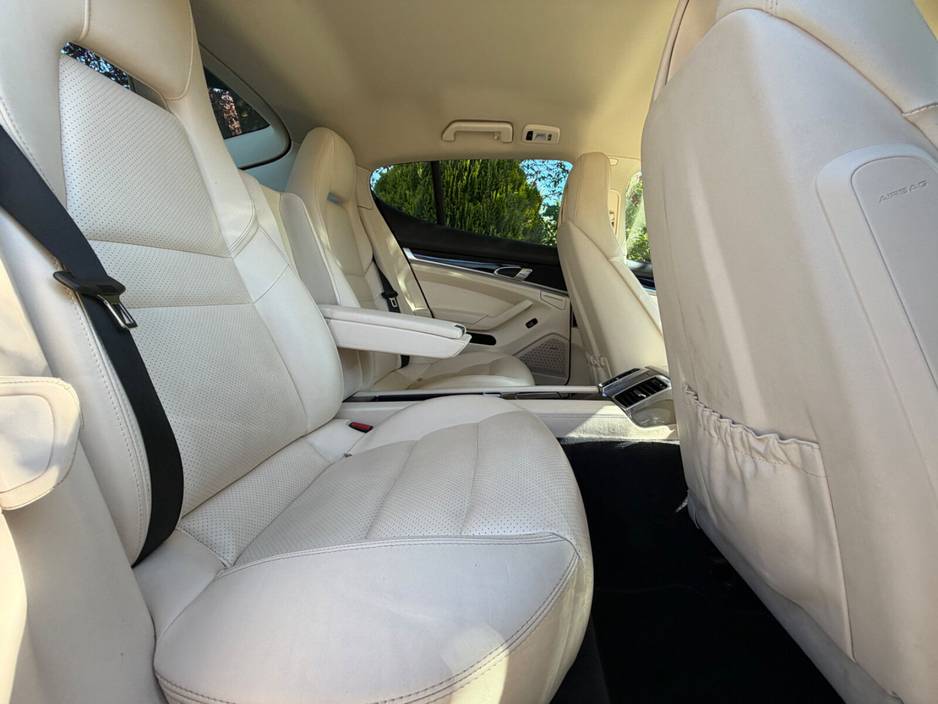2015 Porsche Panamera 3L Diesel For Sale Images