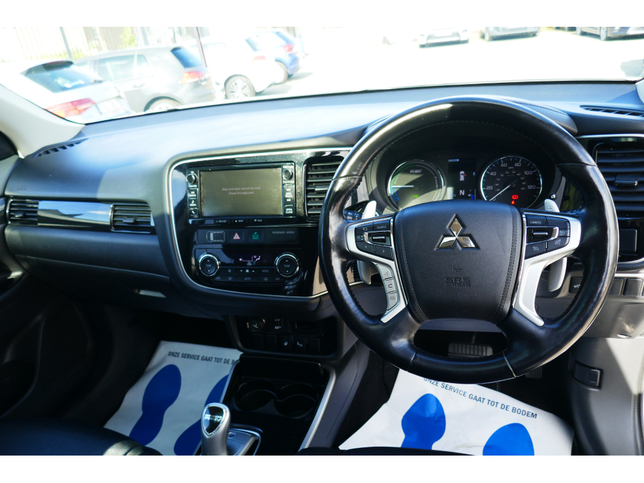 2017 Mitsubishi Outlander 2L Petrol Plug-in Hybrid For Sale Images