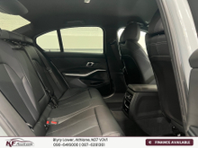 2025 BMW 3 Series 2L Petrol Plug-in Hybrid For Sale Images