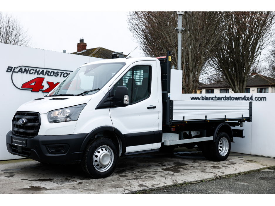 2025 Ford Cargo For Sale Images