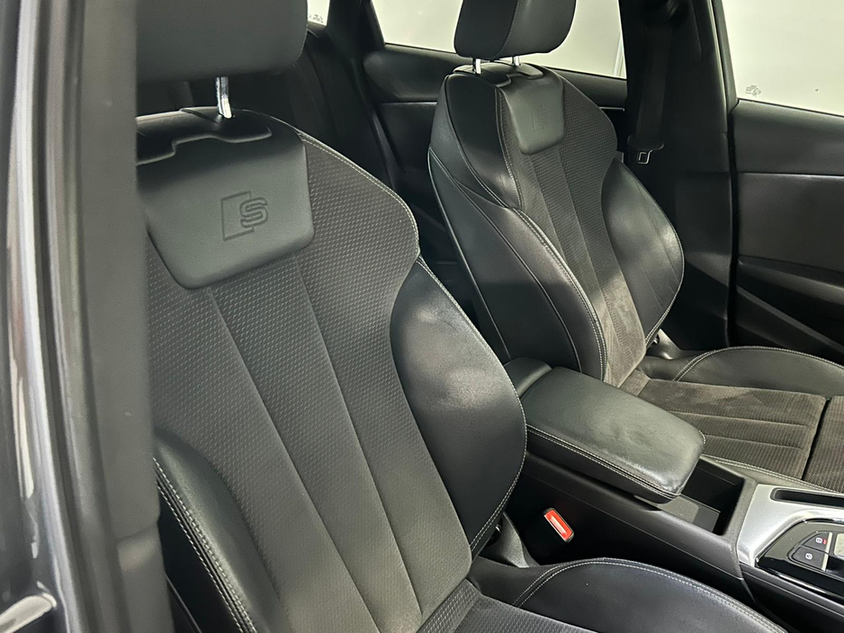 2020 Audi A4 2L Diesel For Sale Images