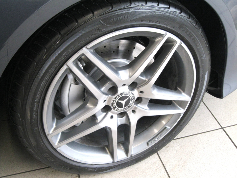2014 Mercedes-Benz E Class 2.1L Diesel For Sale Images