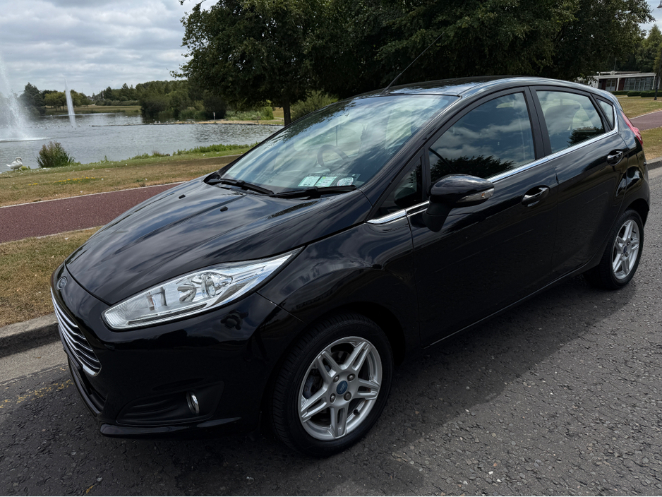 2015 Ford Fiesta 1.2L Petrol For Sale Images