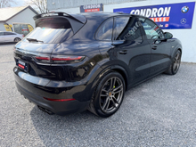 2020 Porsche Cayenne 3L Petrol Plug-in Hybrid For Sale Images