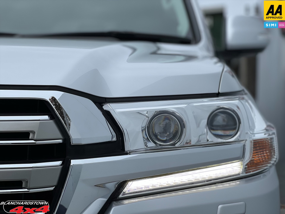 2022 Toyota Landcruiser 4.5L Diesel For Sale Images