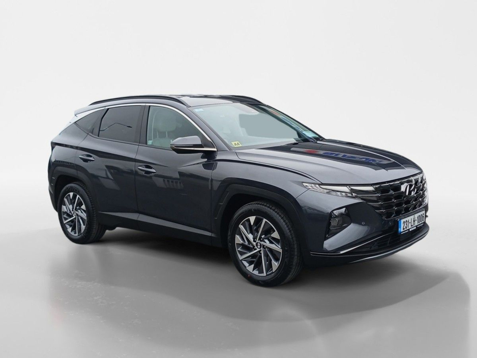 Hyundai Tucson 2WD Executive Plus 4.9% APR Finance