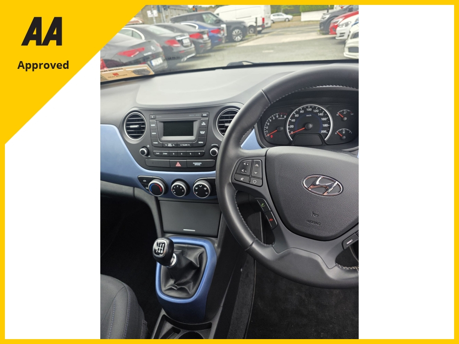 Hyundai i10 DELUXE 4DR — thumbnail 10