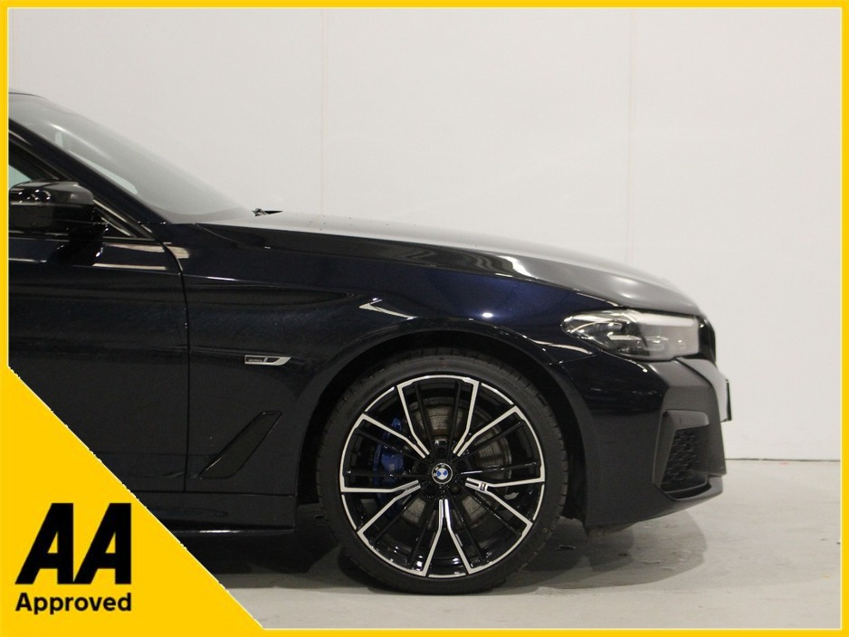 2022 BMW 5 Series 2L Petrol Plug-in Hybrid For Sale Images