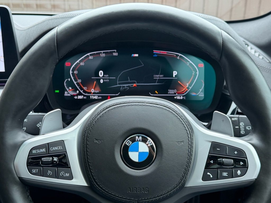 2022 BMW 5 Series 2L Diesel Hybrid For Sale Images