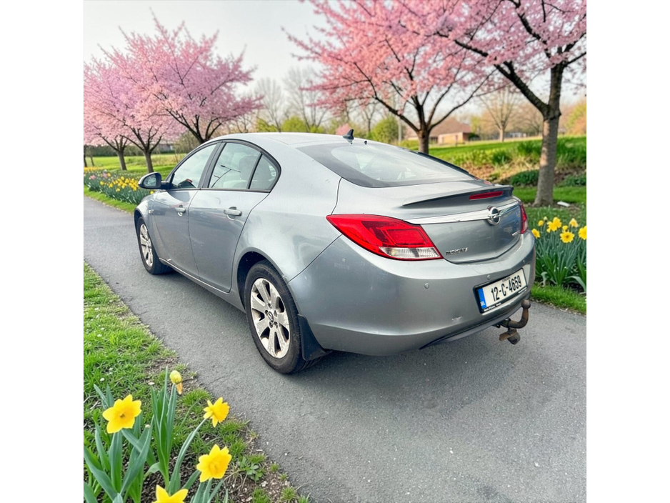 2012 Opel Insignia 2L Diesel For Sale Images