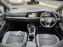 2024 Volkswagen Golf 2L Diesel For Sale Images