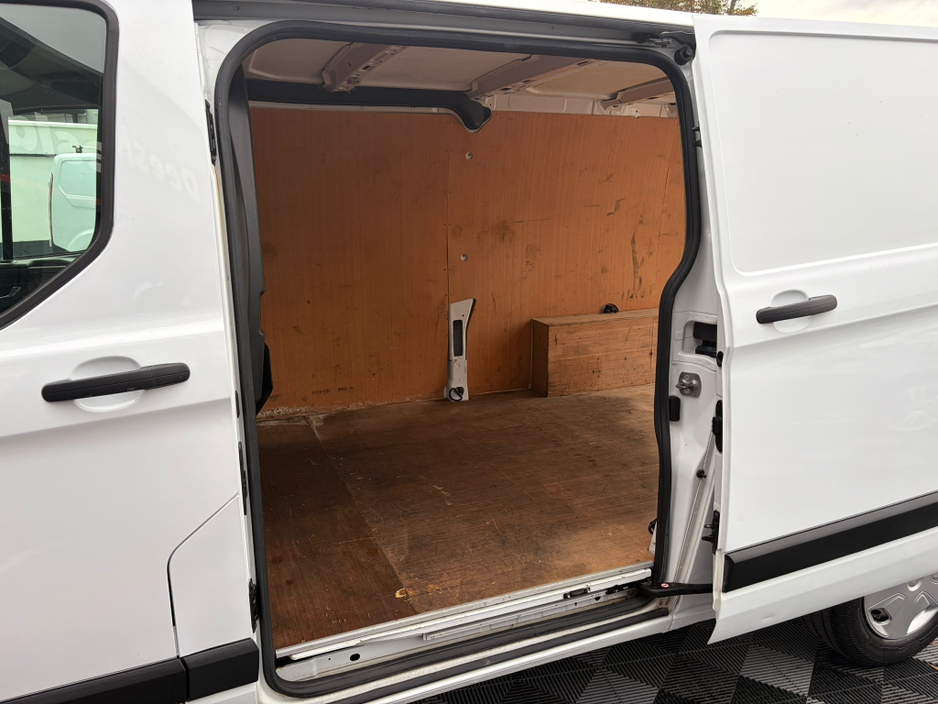 2023 Ford Transit Custom 2L Diesel For Sale Images