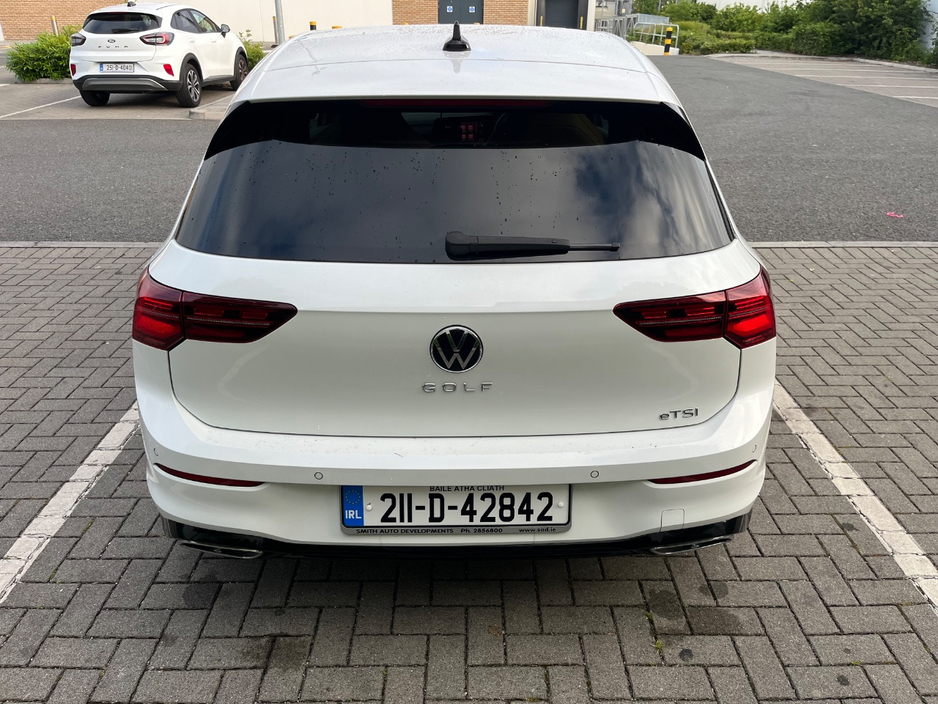 2021 Volkswagen Golf 1.5L Petrol For Sale Images