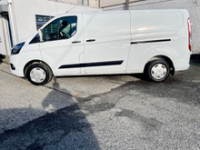 2022 Ford Transit Custom 2L Diesel For Sale Images