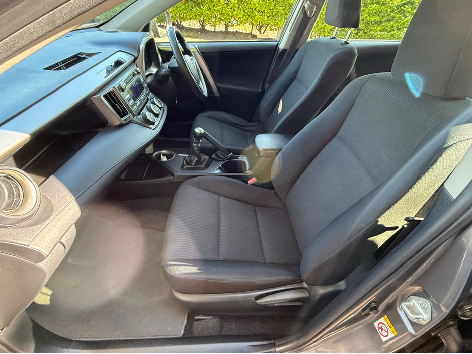 2013 Toyota Rav4 2L Diesel For Sale Images