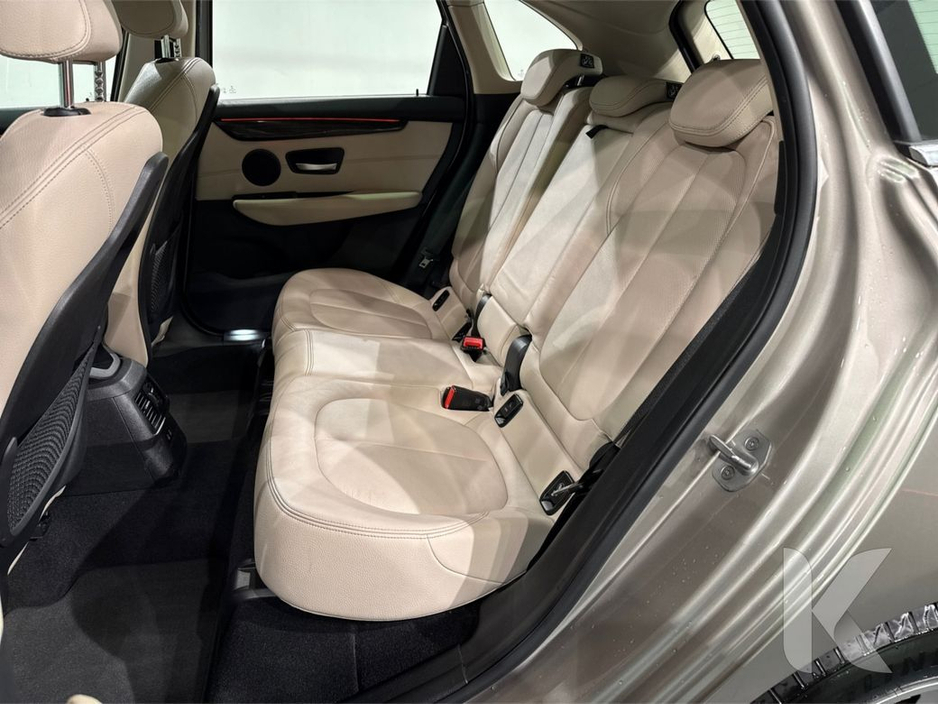 BMW 2 Series 1.5 AUTOMATIC LUXURY EDITION - FULL CREAM LEATHER ELECTRIC/HEATED SEATS - UPGRADED ALLOY WHEELS - REVERSE CAMERA/PARKING SENSORS — thumbnail 24