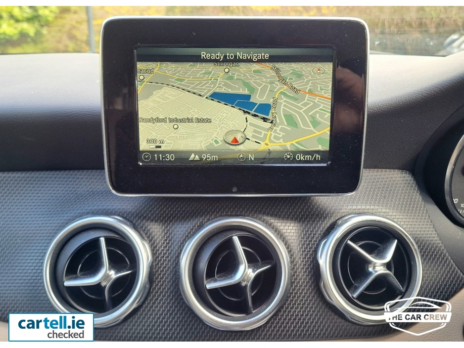 2017 Mercedes-Benz GLA Class 1.6L Petrol For Sale Images