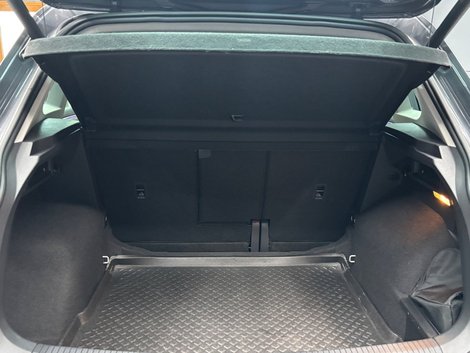 2021 Volkswagen Tiguan 2L Diesel For Sale Images