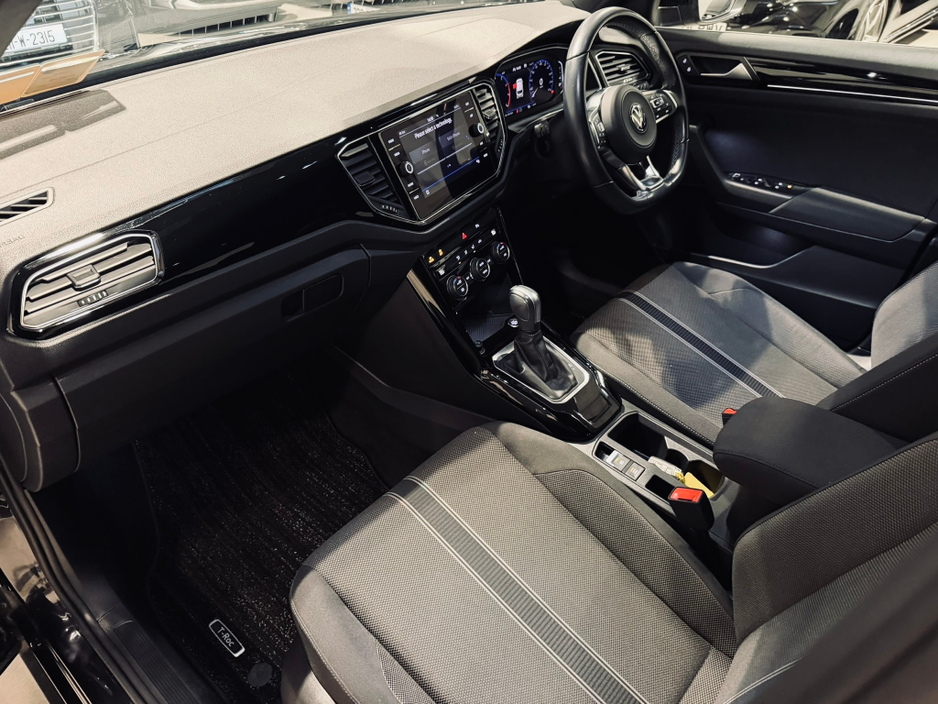 2022 Volkswagen T-Roc 1.5L Petrol For Sale Images