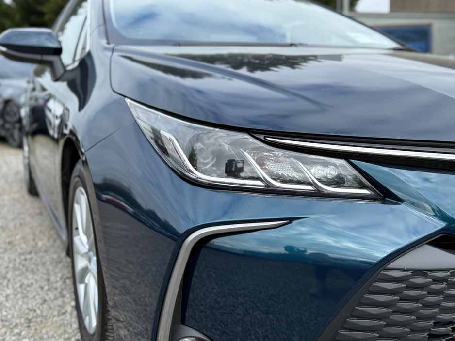 2025 Toyota Corolla 1.8L Petrol Hybrid For Sale Images