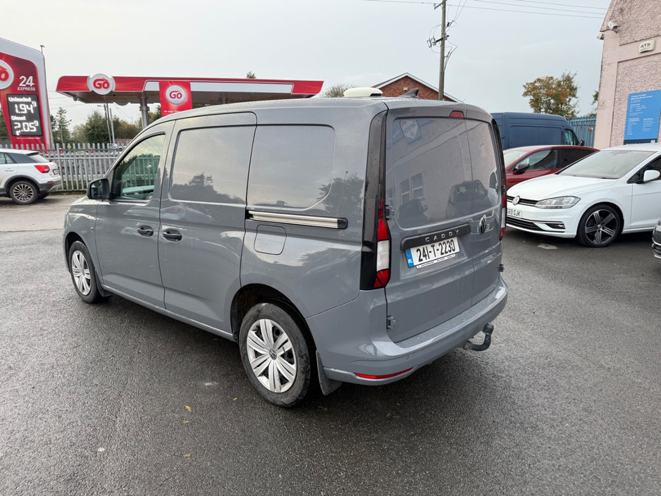 2024 Volkswagen Caddy 2L Diesel For Sale Images