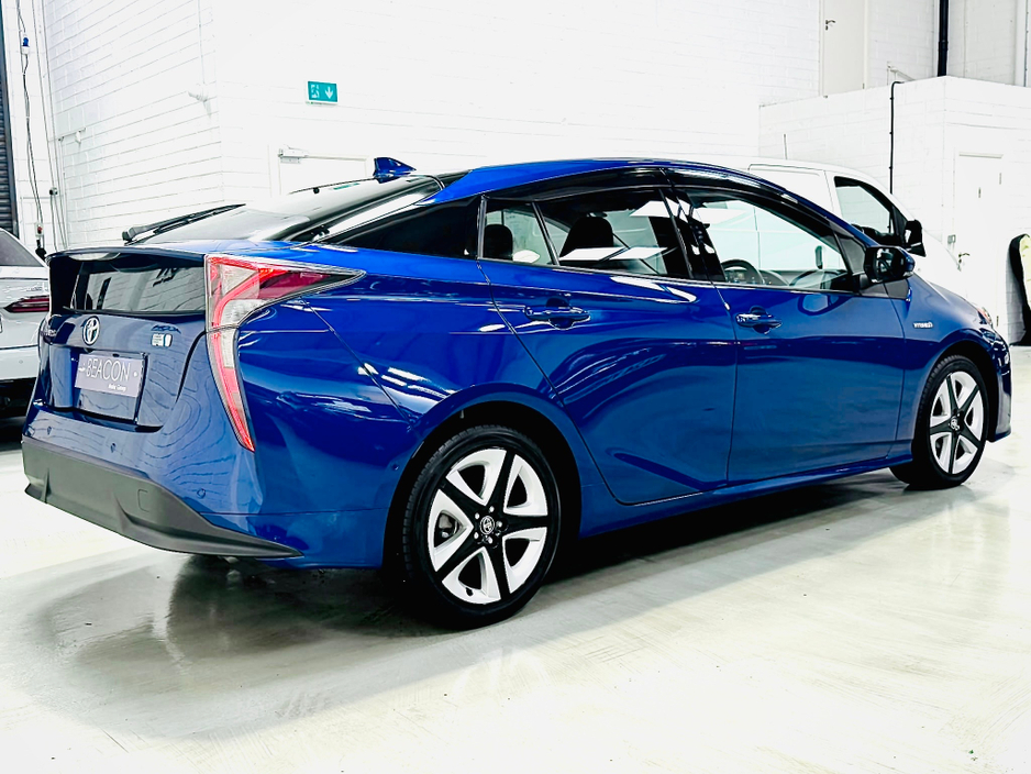 2018 Toyota Prius 1.8L Petrol Hybrid For Sale Images