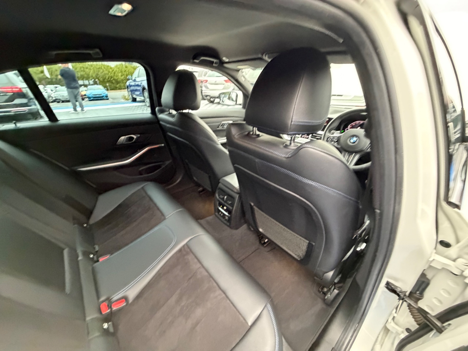 BMW 3 Series M-SPORT X-DRIVE - 2.0L DIESEL - AUTO - 12M WARRANTY - CAR: 2473 — thumbnail 39
