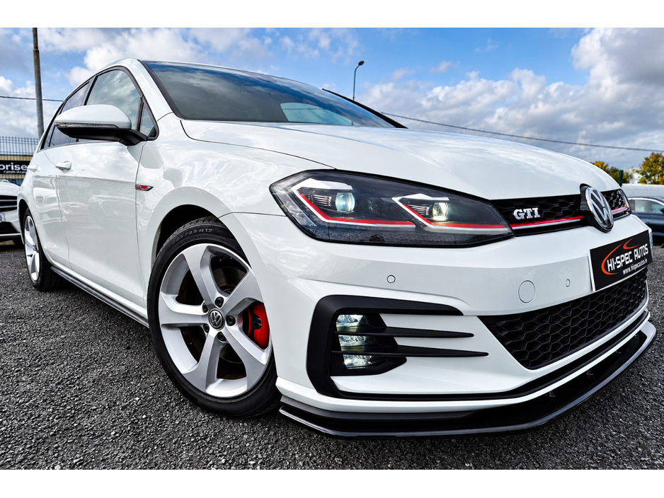 2018 Volkswagen Golf 2L Petrol For Sale Images