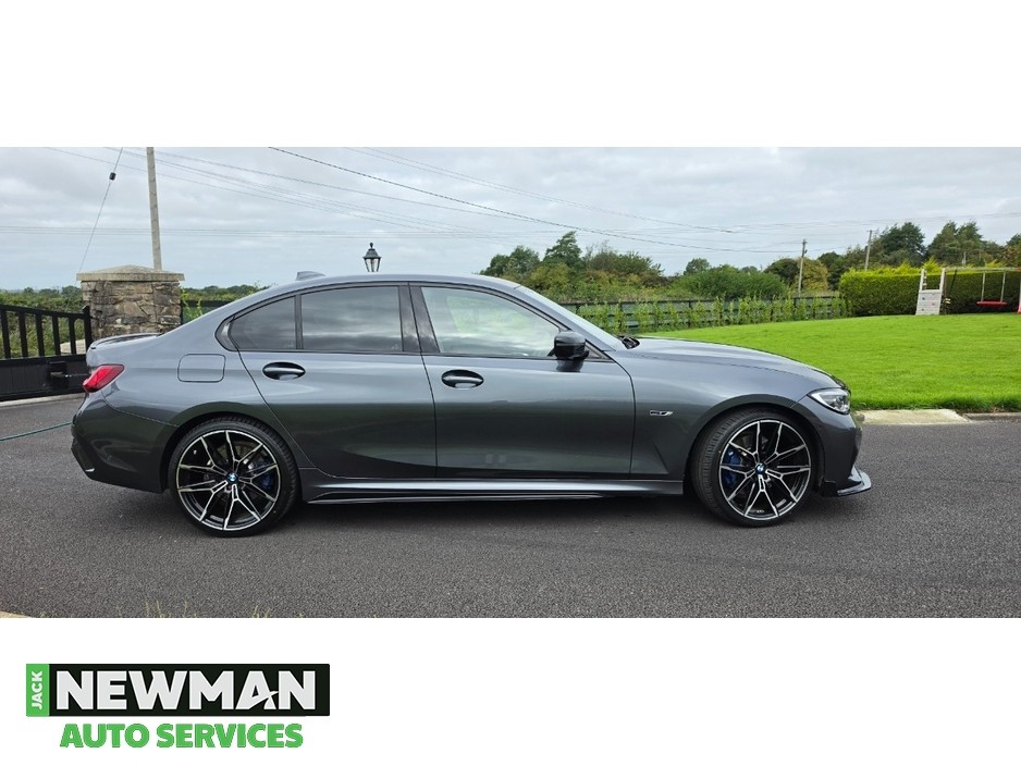 BMW 3 Series M SPORT AUTO — thumbnail 4