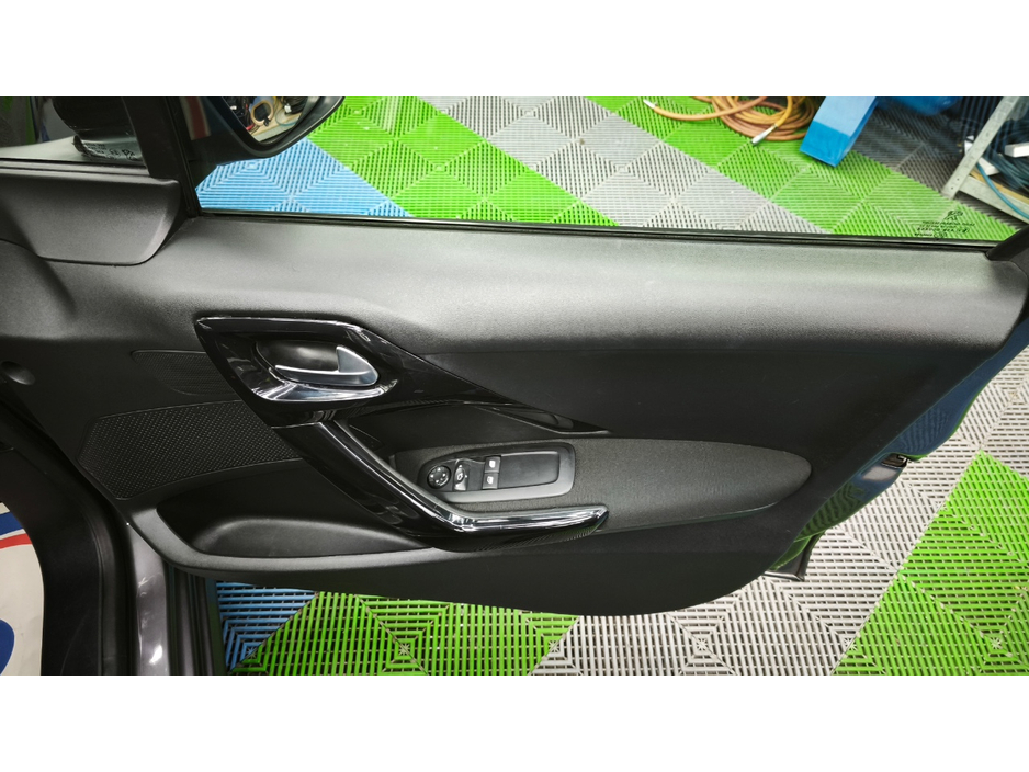 Peugeot 208 ACTIVE 1.2 68 6.2 4DR — thumbnail 25