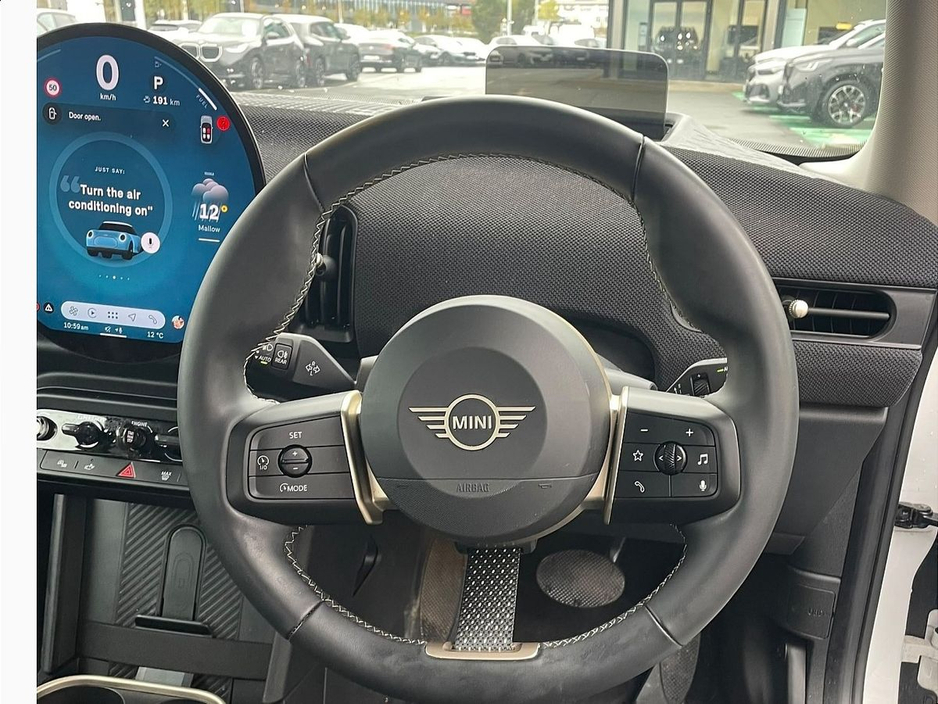 2024 MINI Hatch 1.5L Petrol For Sale Images