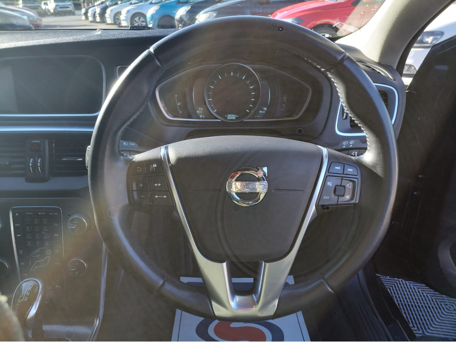 2015 Volvo V40 1.6L Petrol For Sale Images