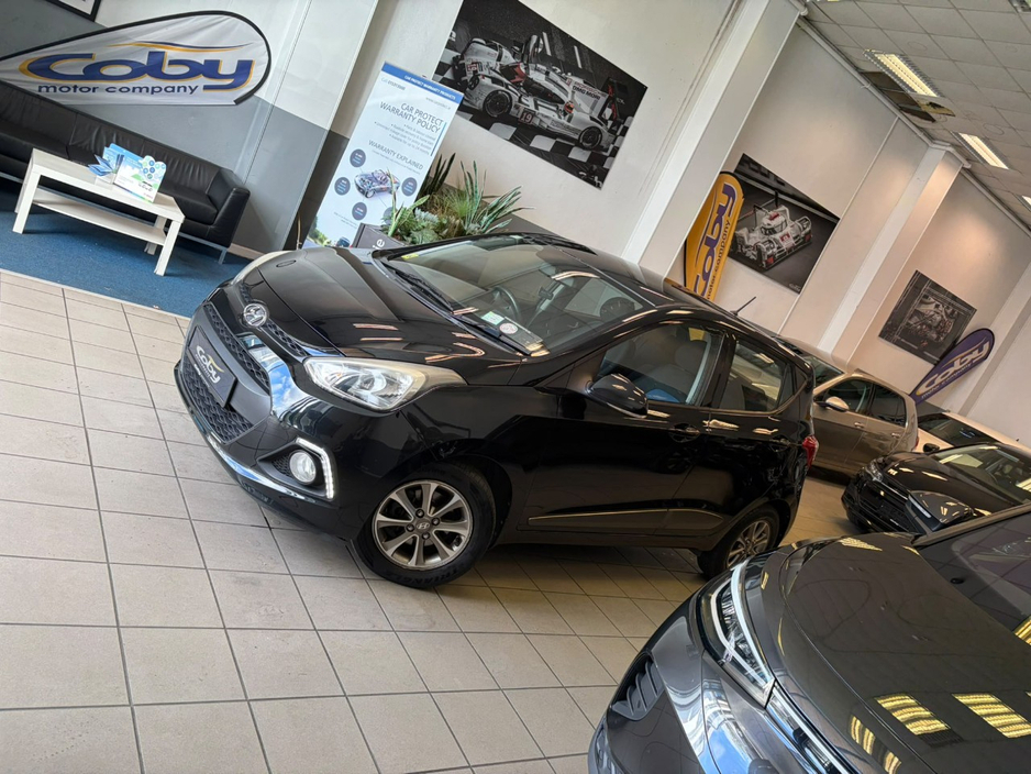 Hyundai i10 1.0 Deluxe Auto 4DR. Irish Car, NCT & TAX, 2Keys, Bluetooth, MFSW, Air Conditioning, Irish Radio, Alloy Wheels, Folding Rear Seats, Luggage Cover, USB/AUX and more. — thumbnail 12