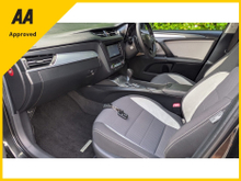 2017 Toyota Avensis 2L Petrol For Sale Images