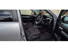 2025 Toyota Hilux 2.8L Diesel For Sale Images