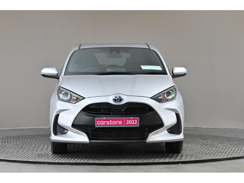 Toyota Yaris 1.5 PETROL HYBRID *REVERSE CAM*PARK SENSORS* — thumbnail 2