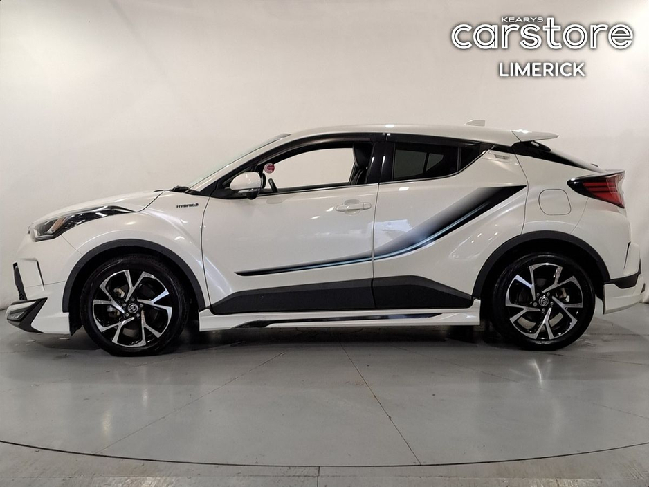 Toyota C-HR 1.8 HYBRID — thumbnail 6