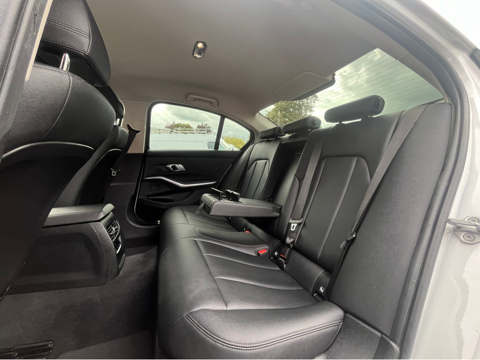 2021 BMW 3 Series 2L Petrol Plug-in Hybrid For Sale Images