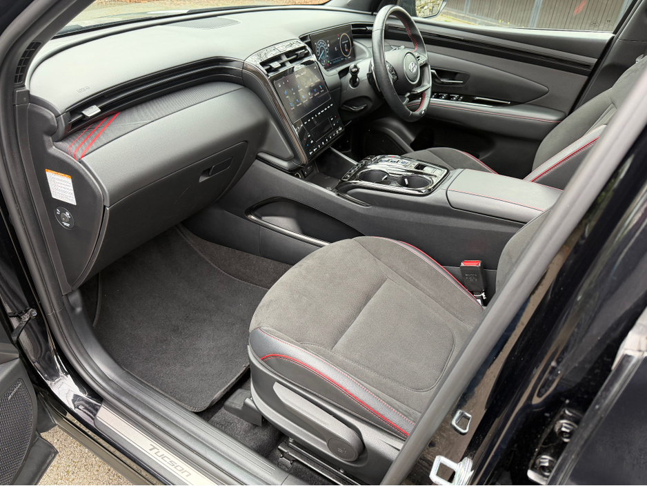 2023 Hyundai Tucson 1.6L Petrol Plug-in Hybrid For Sale Images